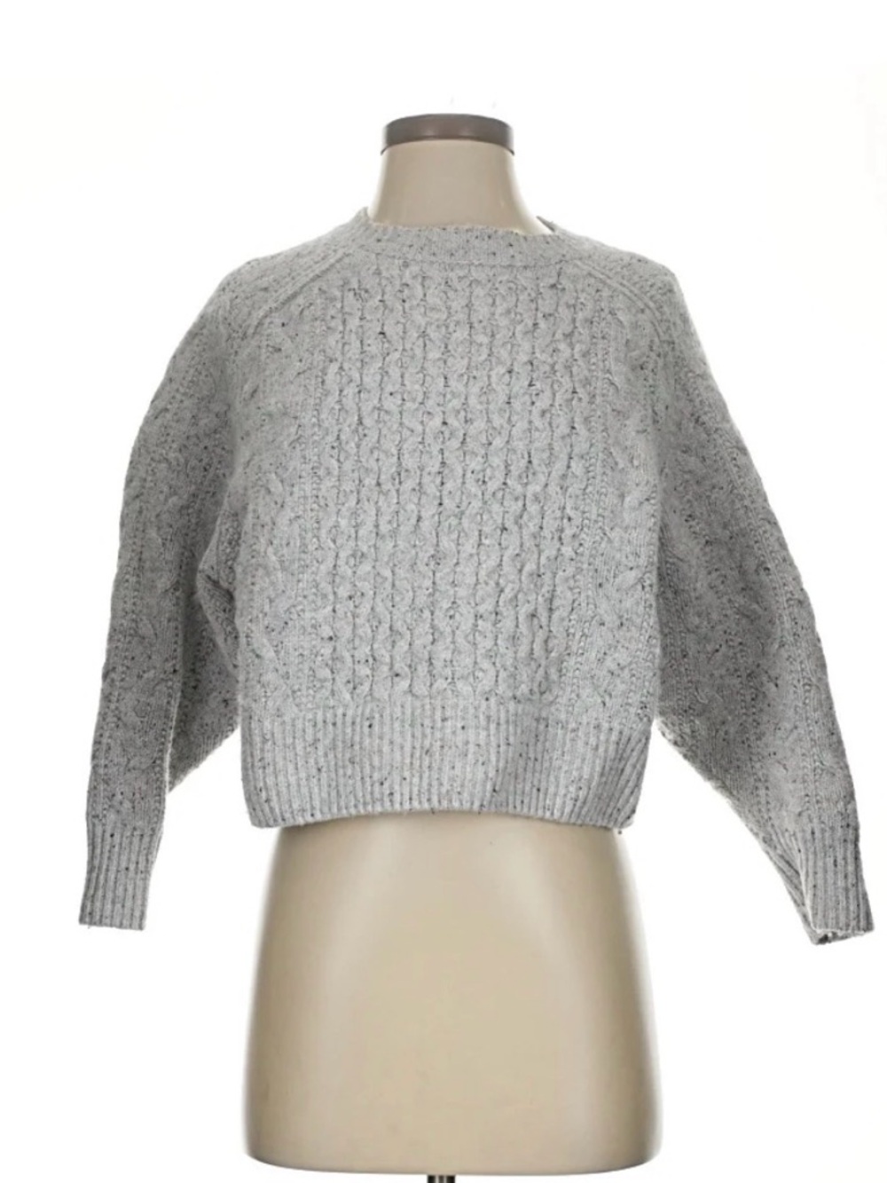 Universal Thread Light Gray Cable Knit Scoop Neck Sweater